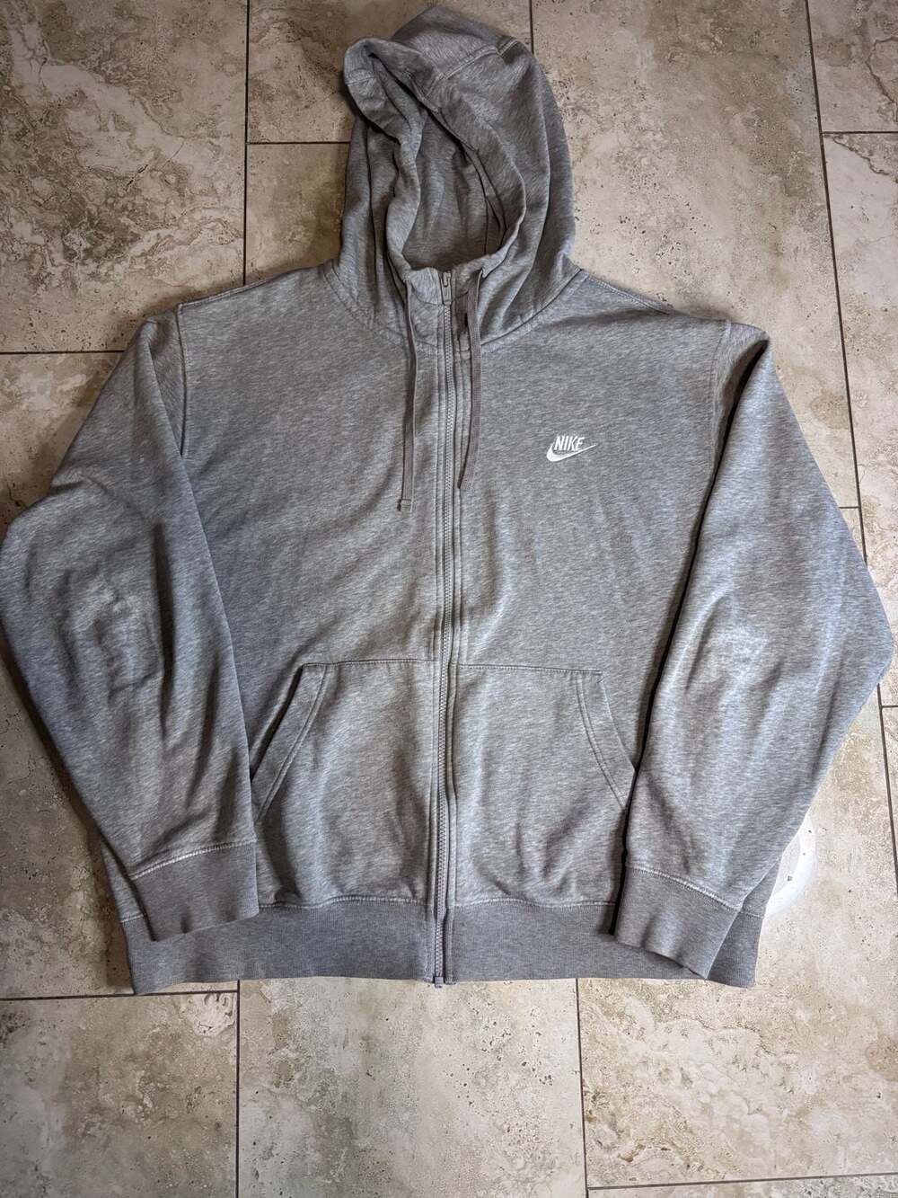 Nike Sportswear Club Fleece Full-Zip Hoodie